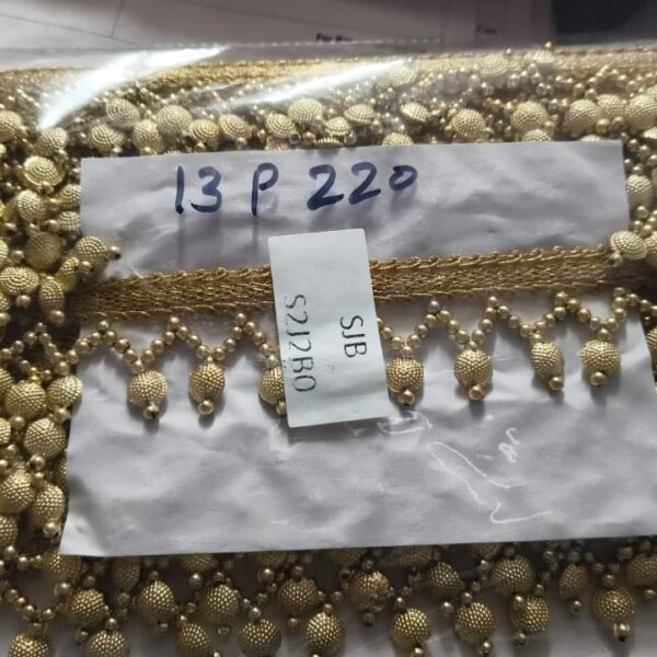 Golden Designer Ball Drop Hanging Lace – 8 Meter