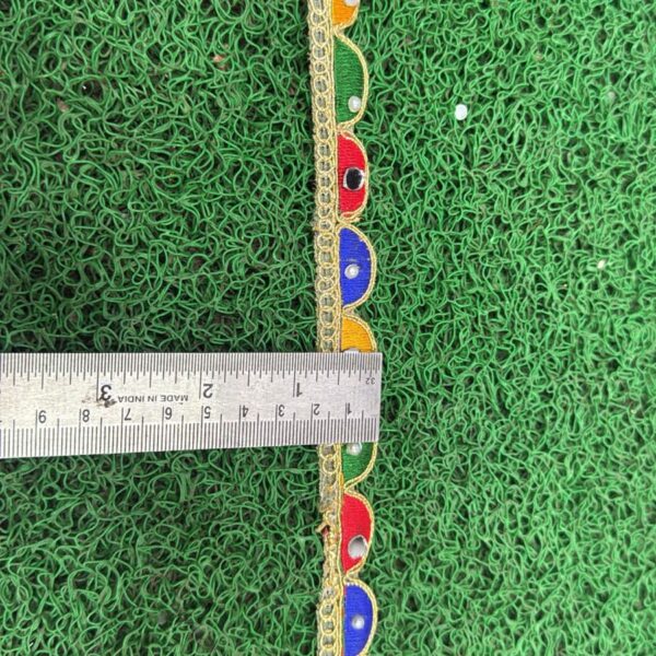 Slim Mirror Half Moon Lace – 9 Meter