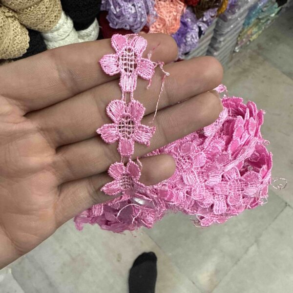 Pink Flower Chain GPO Lace – 20 Meter