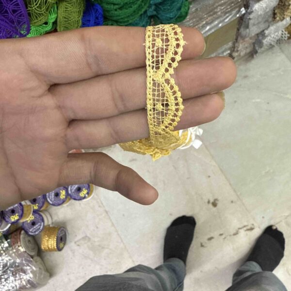 Golden Net Curve GPO Lace – 20 Meter