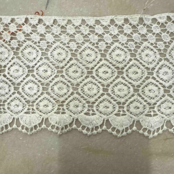 White Diamond Floral Broad Lace – 20 Meter